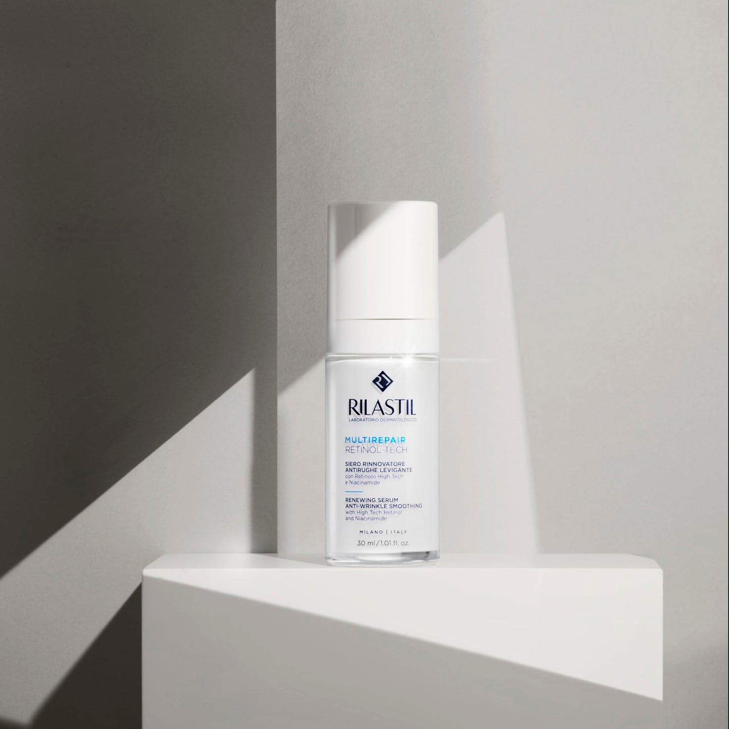 Rilastil Multirepair Retinol Tech - Siero rinnovatore antirughe levigante, 30 ml